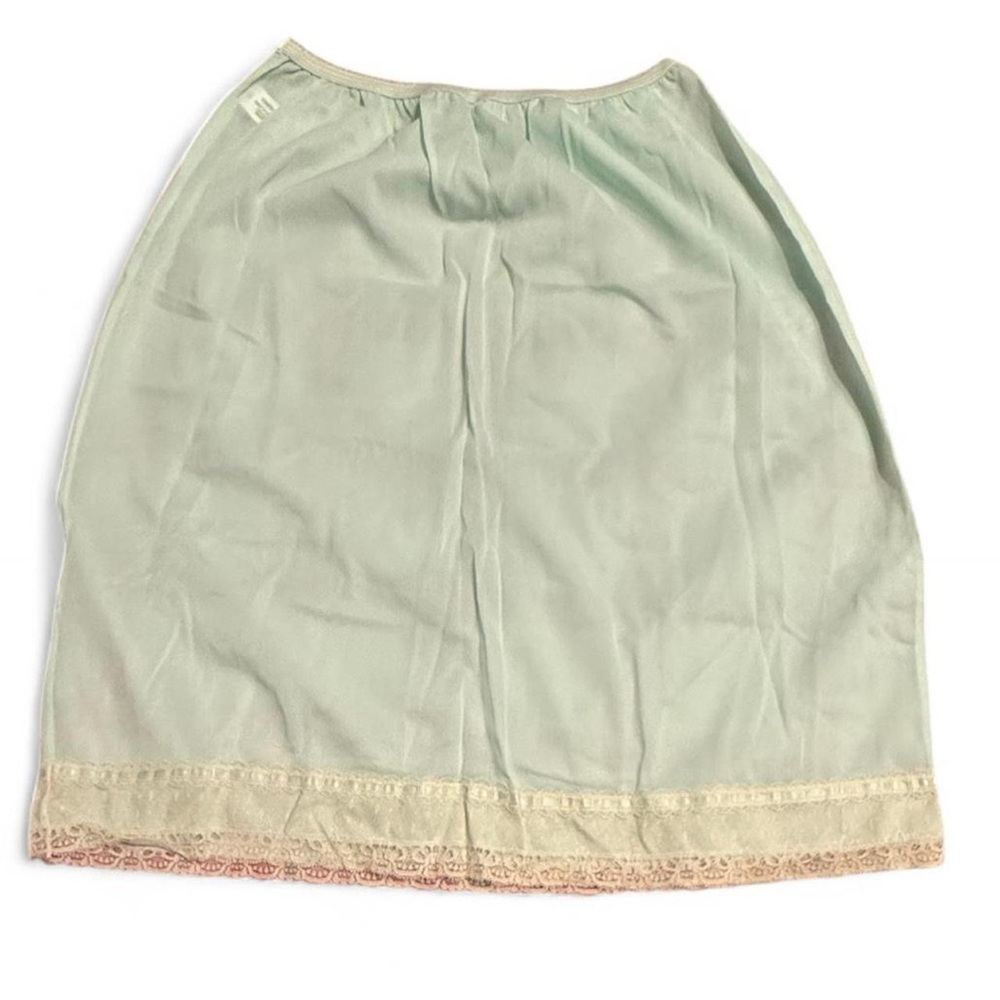 1960s Vassarette Hollywood by Munsingwear Mint Green Half Slip